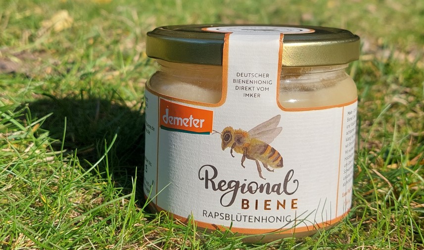 Nachhaltigkeit schaffen mit einer Bienen-Patenschaft